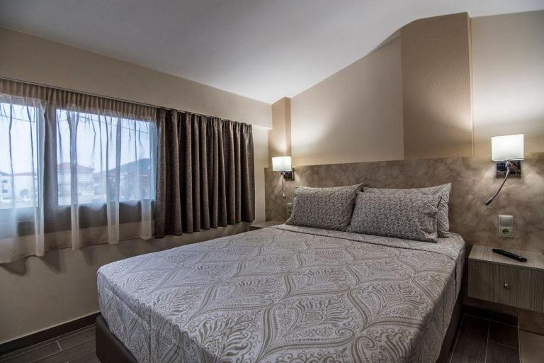 Elia Luxury Apartment