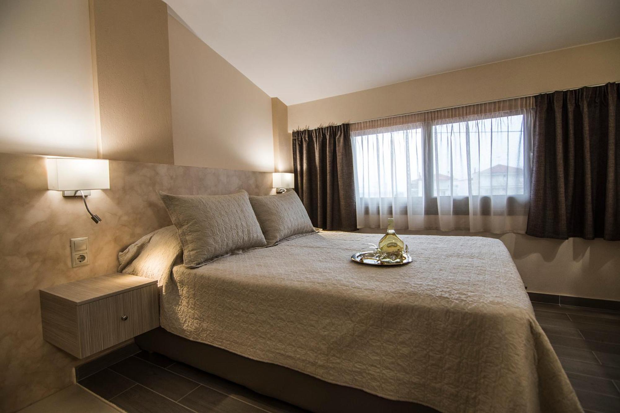 Elia Luxury Apartment